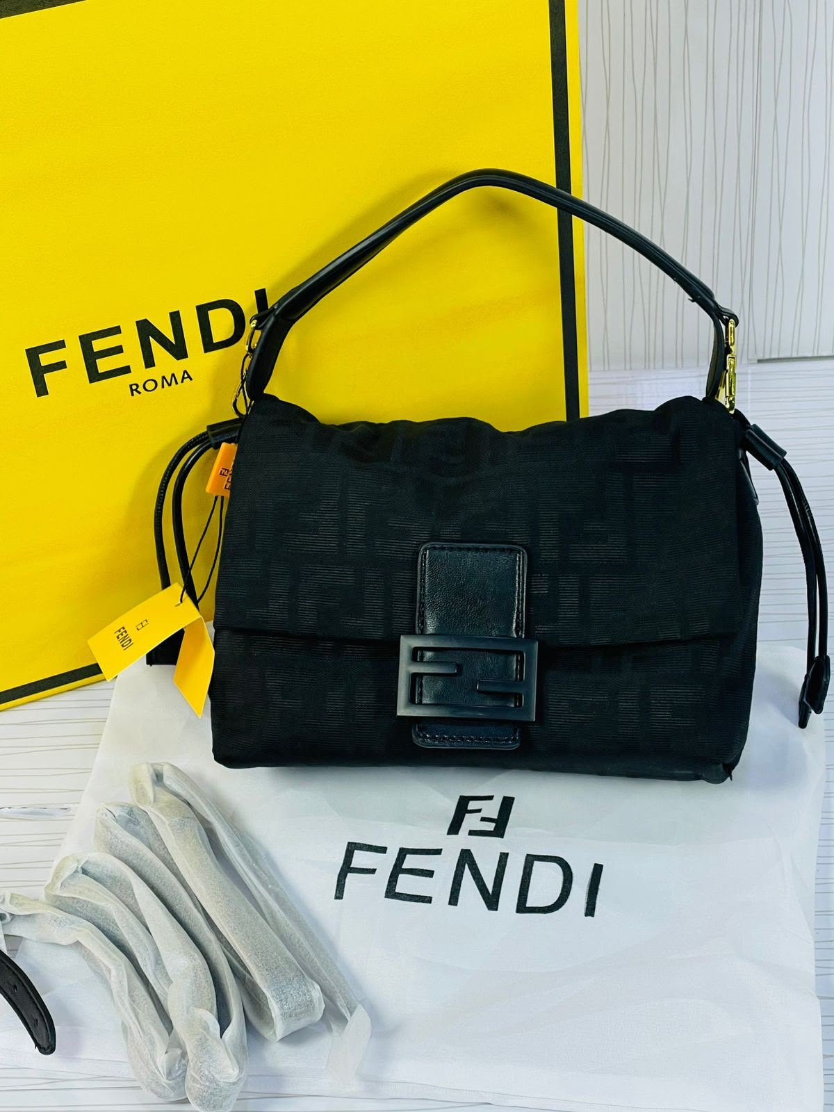 Fendi Mamma Baguette