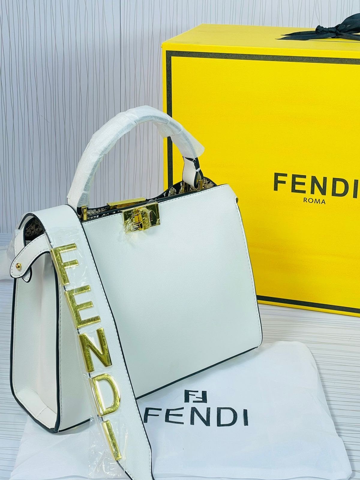 Fendi Peekaboo Iconic