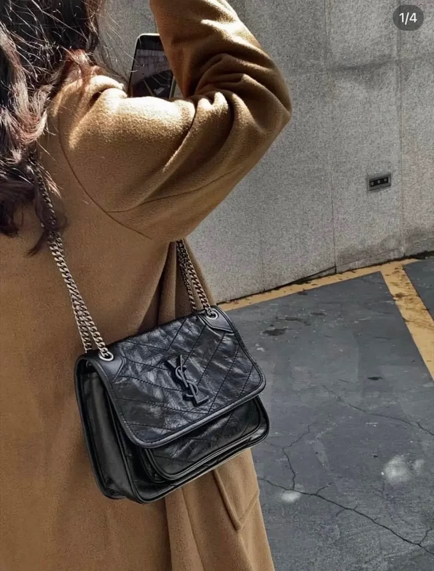 Yves Saint Laurent Niki Chain Bag