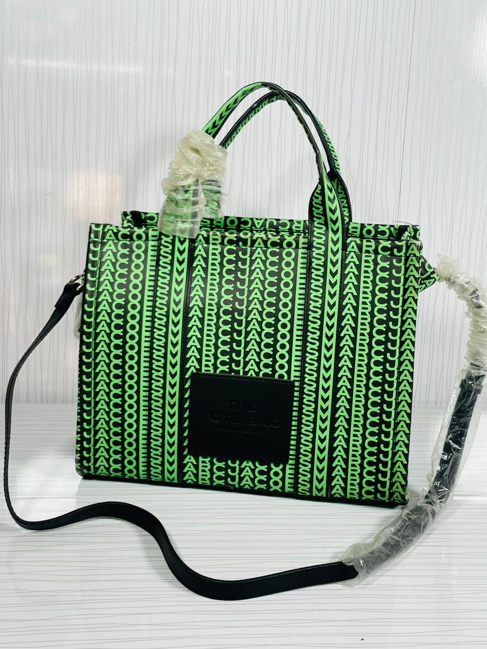 Marc Jacobs The Tote Bag Monogram