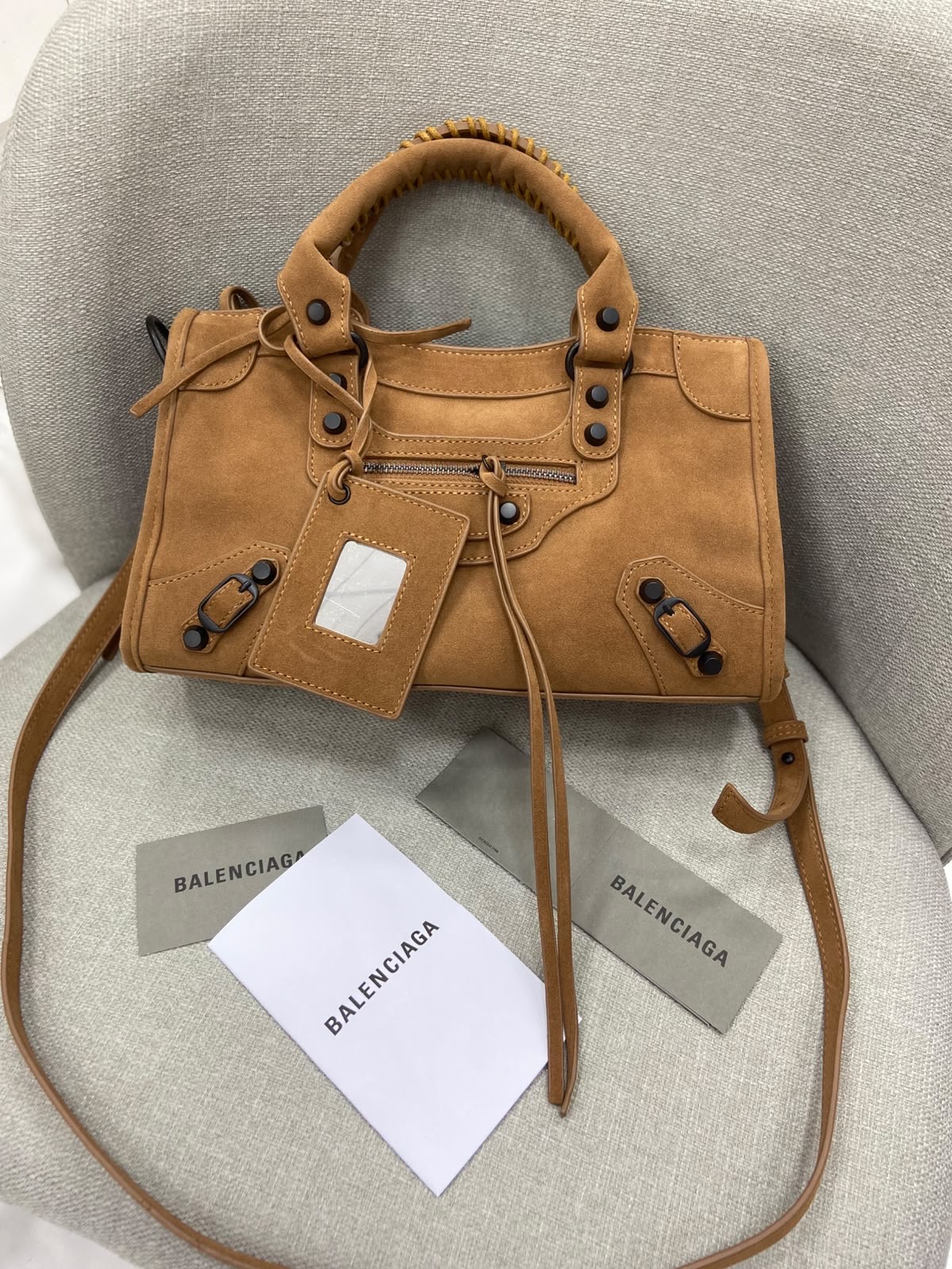 Balenciaga City