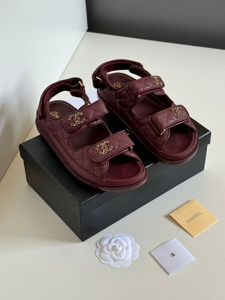 Chanel Sandalias Acolchadas