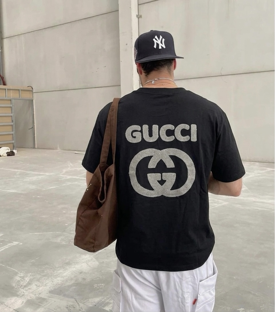 Remera Gucci Negra
