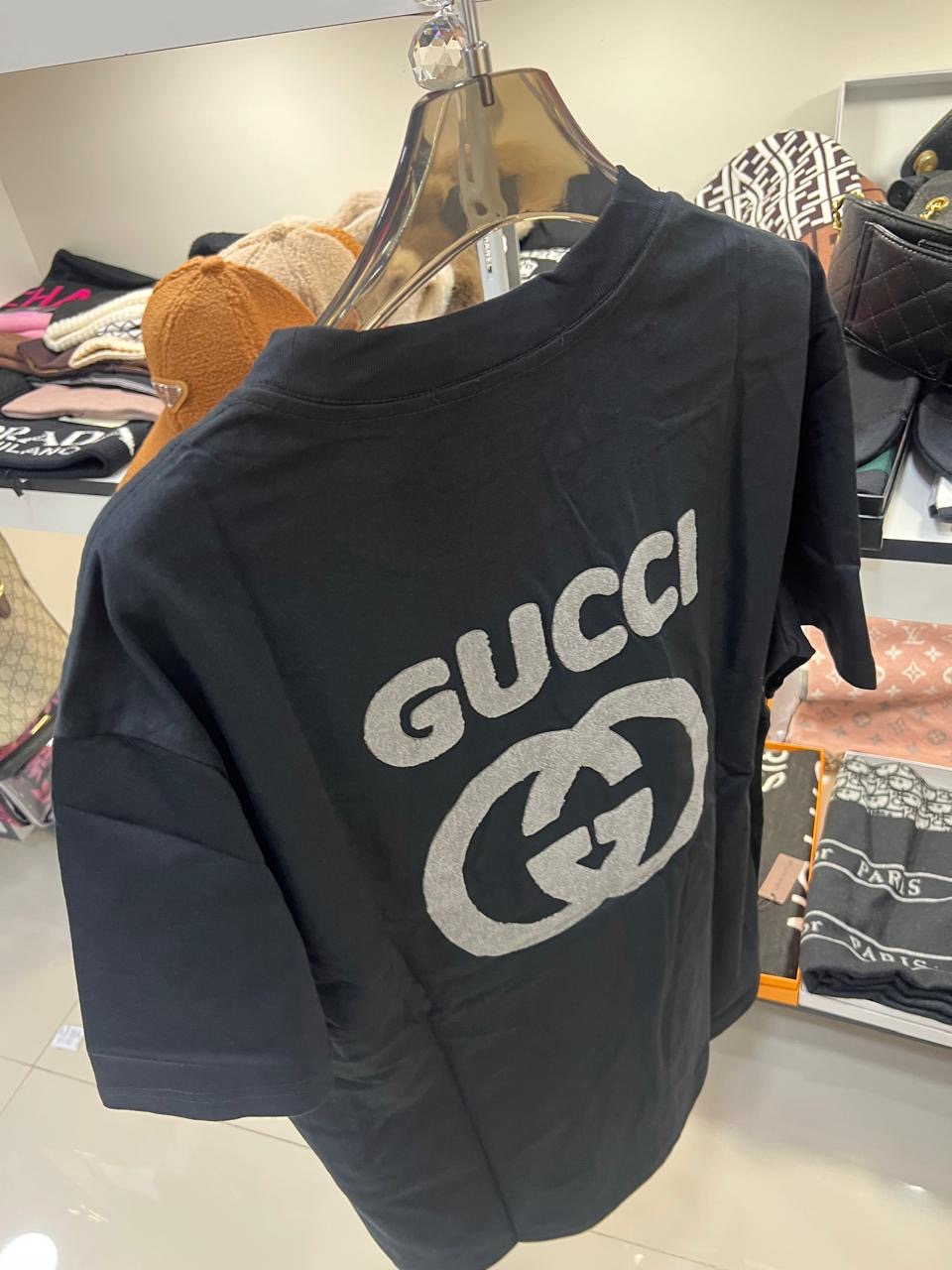 Remera Gucci Negra