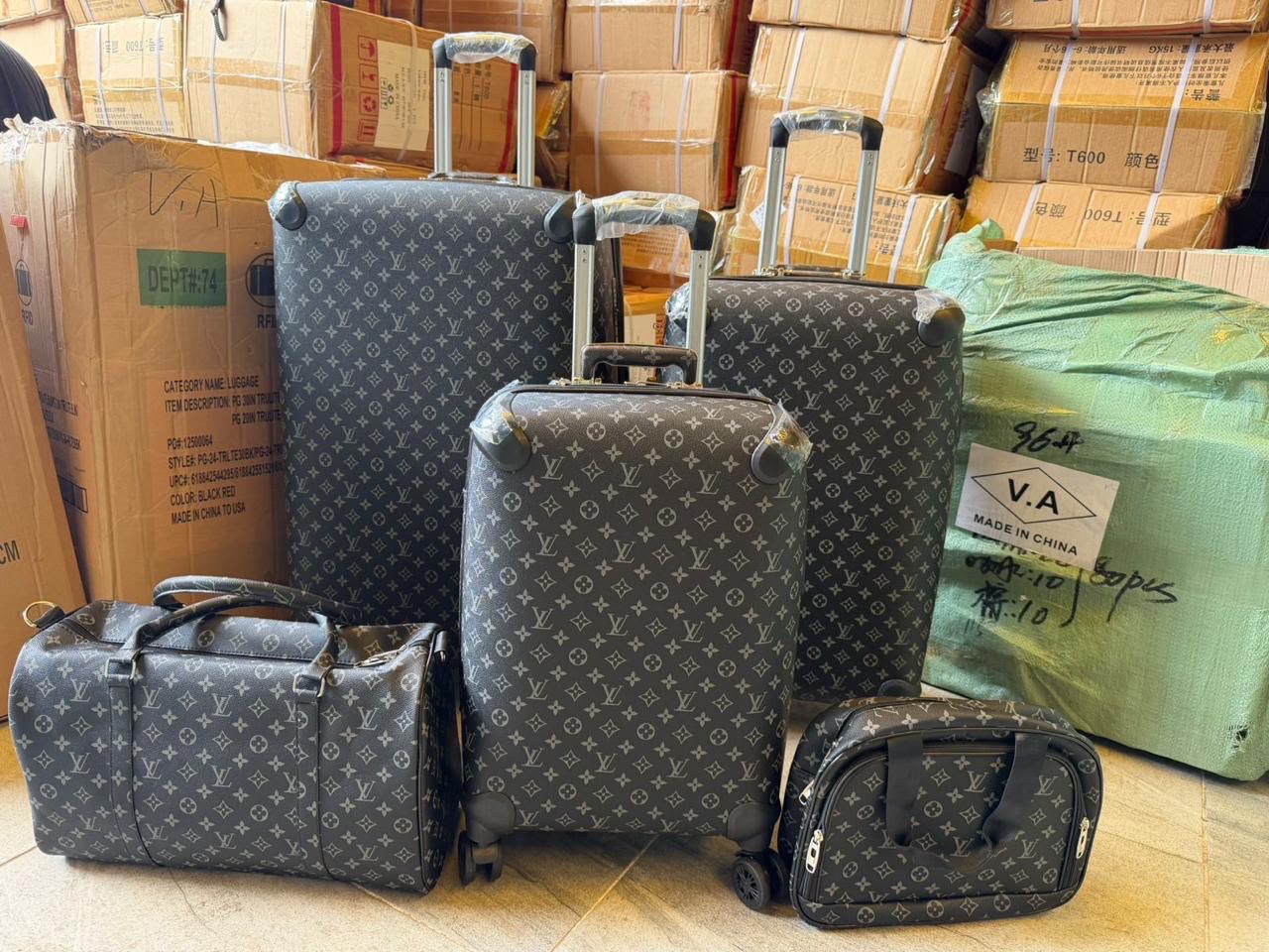 Set de Viaje Louis Vuitton Monogram