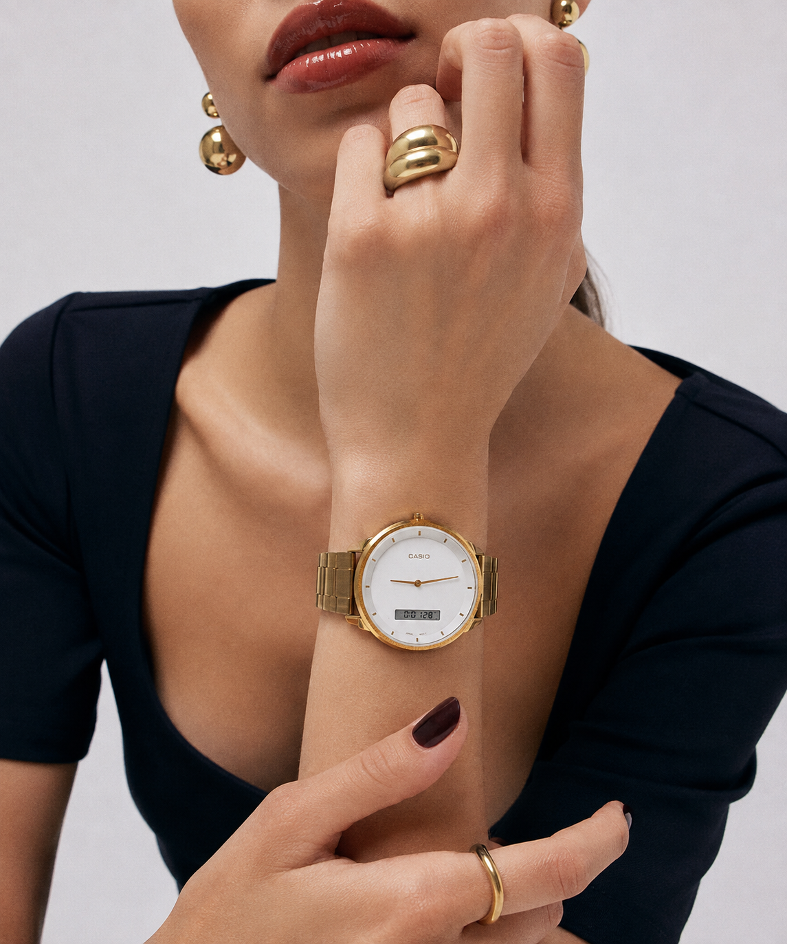 Casio Golden White Duo