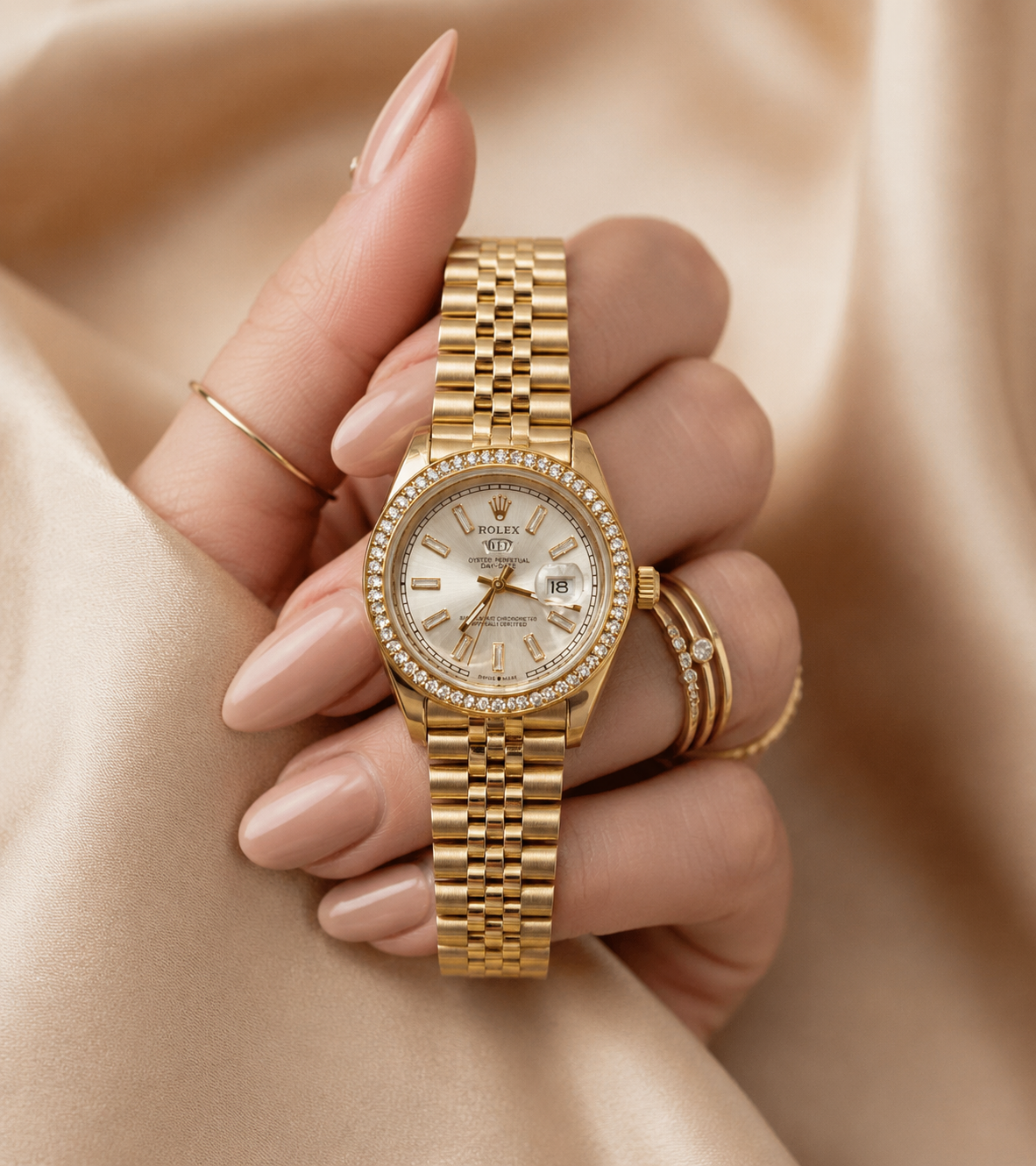 Rolex Gold White Crystal