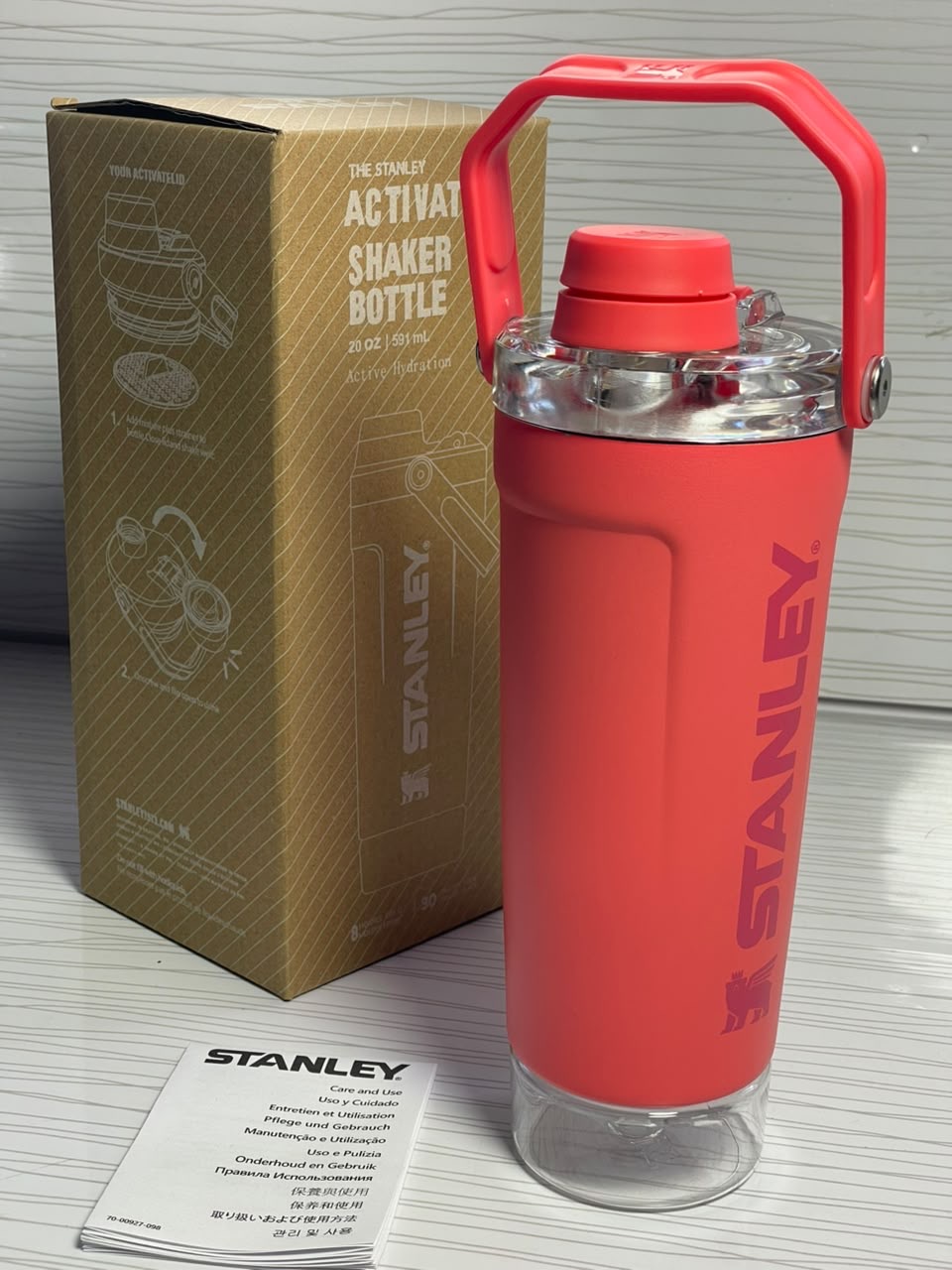 Stanley Activate Shaker