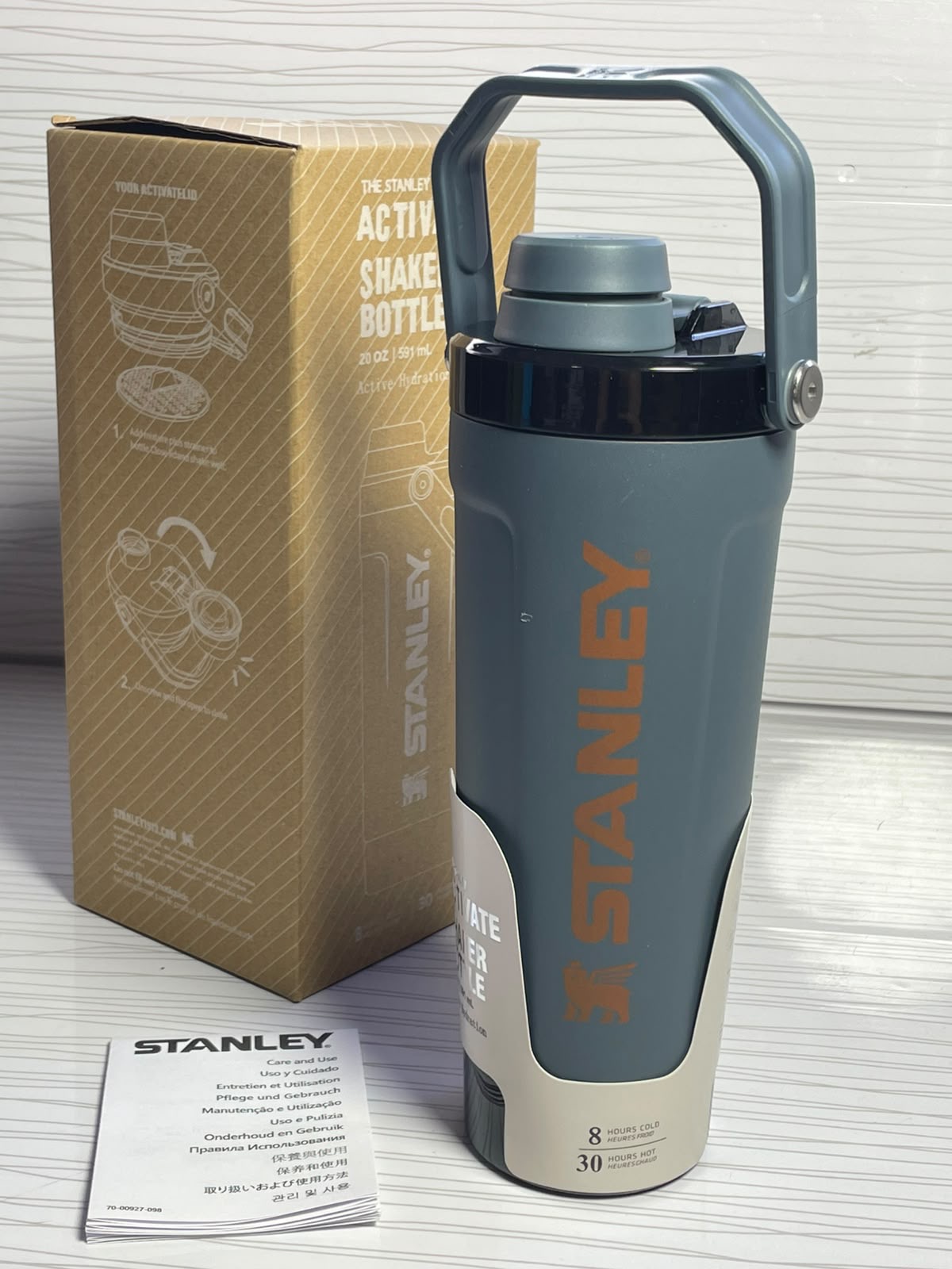 Stanley Activate Shaker